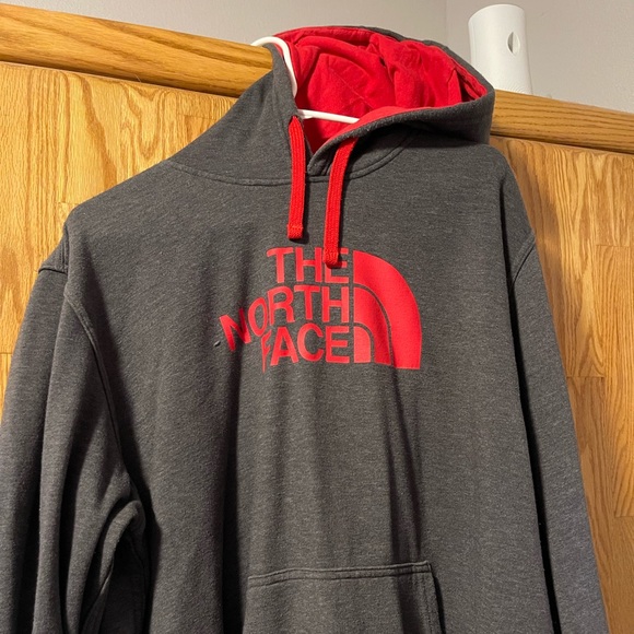The North Face Hoodie XL - Picture 2 of 2